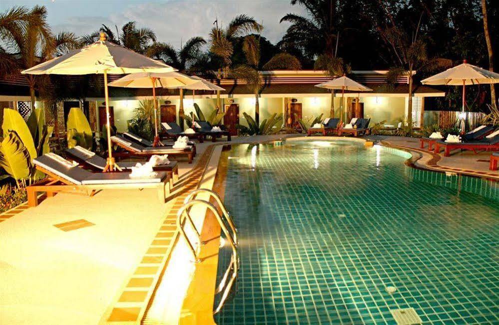 Phuvara Boutique Aonang Hotel Ao Nang Екстериор снимка